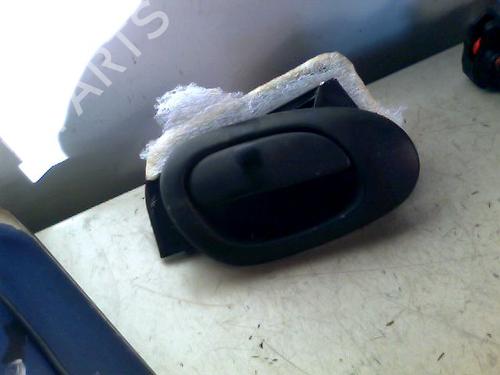Used Front left interior door handle PEUGEOT 206 Hatchback (2A/C) 1.9 D (69 hp) 26060122