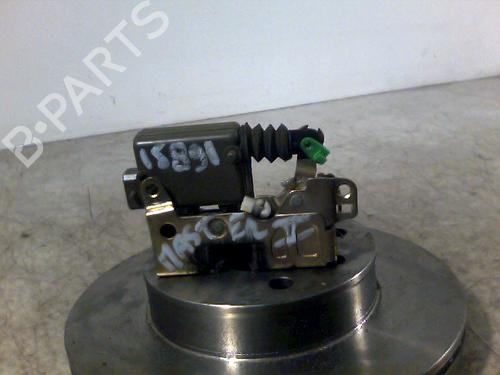 Front right lock RENAULT MASTER II Van (FD) 2.2 dCI 90 | BP26070642C97 