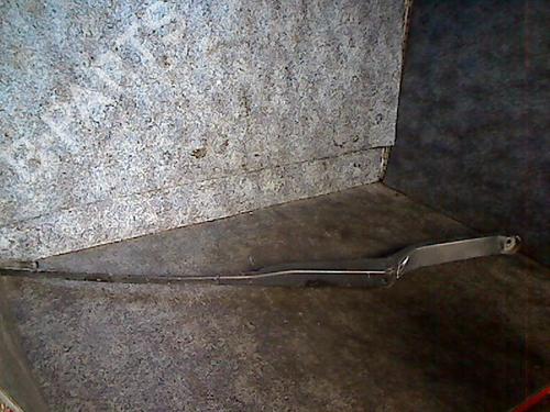 Used Front windshield wiper arm BMW 3 (E36) 320 i (150 hp) 26452048
