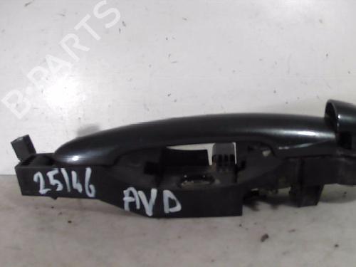 Used Front right exterior door handle RENAULT LAGUNA III (BT0/1) 2.0 dCi (BT07, BT0J, BT14, BT1A, BT1S) (131 hp) 26098179