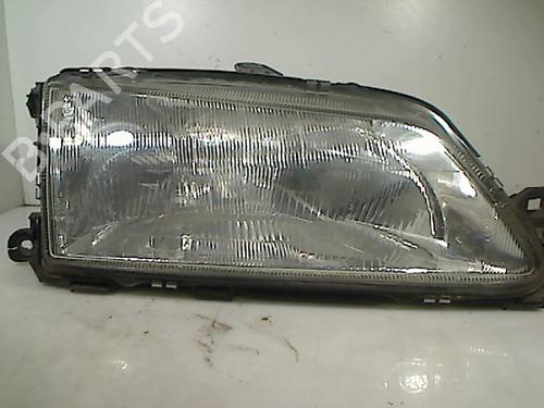 Used Right headlight PEUGEOT 306 Hatchback (7A, 7C, N3, N5) 1.9 D (92 hp) 26081253