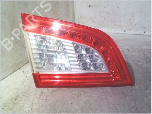 left-tailgate-light-peugeot-508-sw-i-8e_-2010-2011-2012-2013-2014-2015-2016-2017-2018-26096209 main image