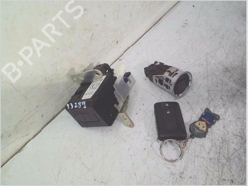 Used Ignition barrel TOYOTA COROLLA Verso (ZER_, ZZE12_, R1_) 2.2 D-4D (AUR10_, AUR10R) (177 hp) 33003096