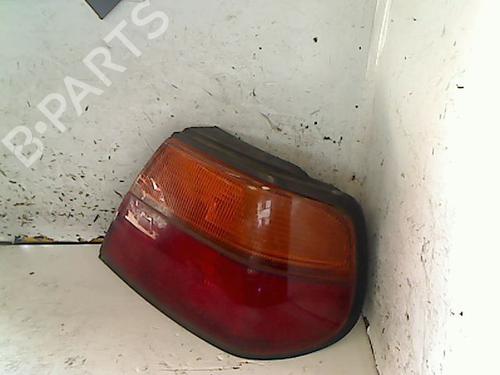 Højre baglygte Højre baglygte NISSAN SUNNY III Liftback (N14) 2.0 D (75 hp) 36640813 36640813