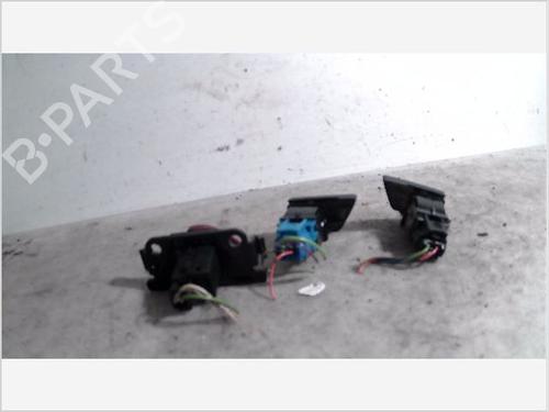 Warning switch PEUGEOT 307 CC (3B) 2.0 HDi 135 | BP26100041I22 
