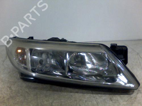 Højre forlygte RENAULT LAGUNA II (BG0/1_) 1.8 16V (BG0B, BG0C, BG0J, BG0M, BG0V) (121 hp) 26062820