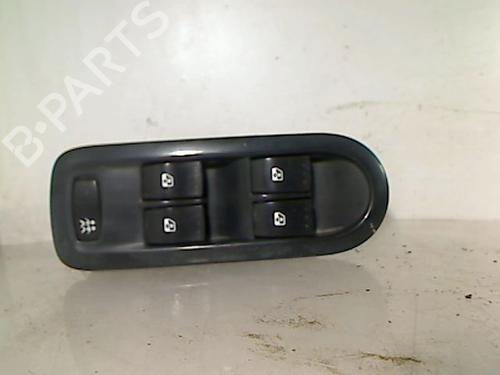 Used Switch RENAULT SCÉNIC II (JM0/1_) 1.9 dCi (JM0G, JM12, JM1G, JM2C) (120 hp) 26072817