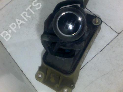 Used Shift knob VW GOLF IV (1J1) 1.4 16V (75 hp) 28535315