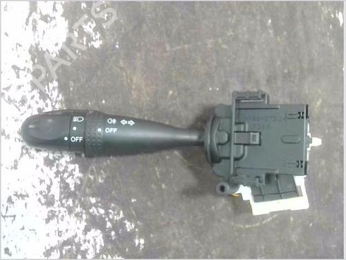 Used Headlight switch Headlight switch TOYOTA YARIS (_P1_) 1.3 (SCP12_, SCP13_, SCP12R, SCP13R) (87 hp) 40010393 40010393