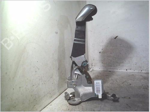 Travão de mão Travão de mão PEUGEOT 2008 I (CU_) 1.2 VTi (82 hp) 34508851 34508851