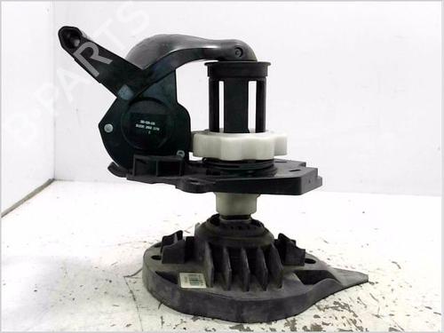 Used Jack Kit RENAULT CLIO III (BR0/1, CR0/1) 1.5 dCi (BR17, CR17) (86 hp) 29902511