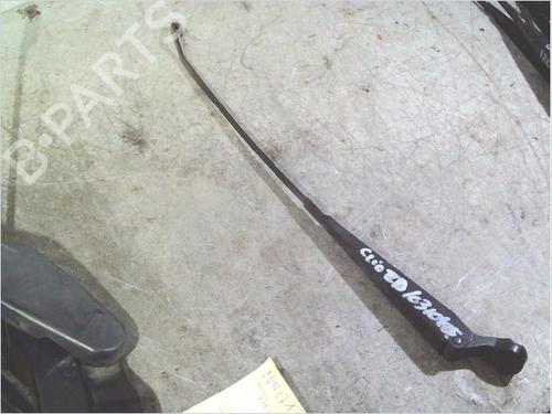 Used Front windshield wiper arm Front windshield wiper arm RENAULT CLIO II Hatchback Van (SB0/1/2_) 1.5 dCi (SB07) (65 hp) 33434068 33434068