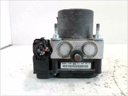 Used ABS pump OPEL MERIVA A MPV (X03) 1.7 CDTI (E75) (100 hp) 28096982