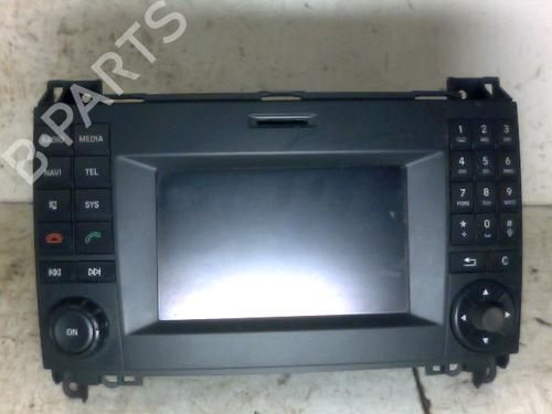 Used Radio VW CRAFTER 30-50 Van (2E_) 2.0 TDI (136 hp) 29472854