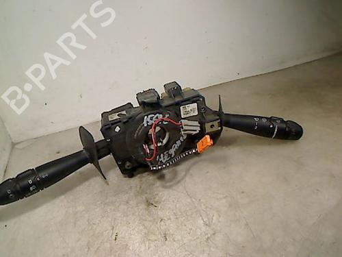 Used Steering column stalk RENAULT MEGANE I Grandtour (KA0/1_) 1.6 16V (KA0B, KA04, KA11) (107 hp) 26089524