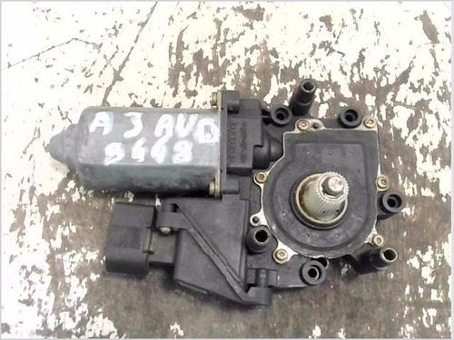 Vindusheismekanisme høyre foran Vindusheismekanisme høyre foran AUDI A3 (8L1) 1.6 (101 hp) 34503572 34503572