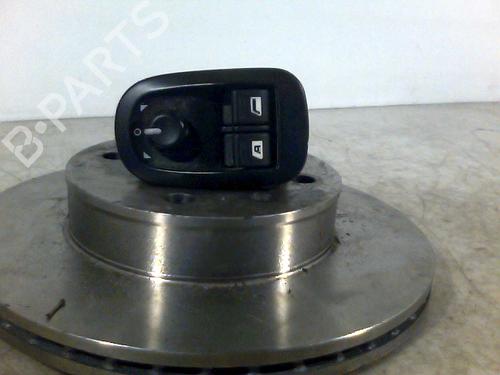 Used Switch PEUGEOT 206 Hatchback (2A/C) 1.6 16V (109 hp) 29200275