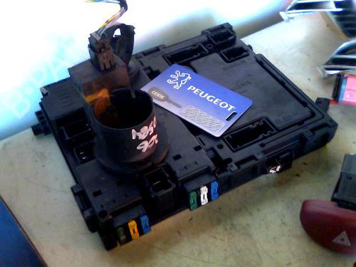 Used Engine control unit (ECU) PEUGEOT 206 Hatchback (2A/C) 1.9 D (69 hp) 32982765