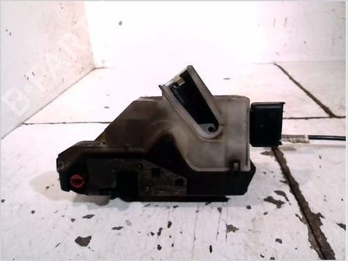 Rear left lock PEUGEOT 2008 I (CU_) 1.2 THP 110 / PureTech 110 | BP26101430C100