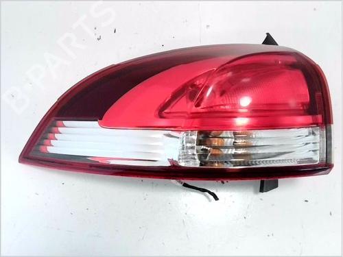 Used Left taillight RENAULT CLIO IV Grandtour (KH_) 1.5 dCi 90 (KHN3, KHN4) (90 hp) 26119011