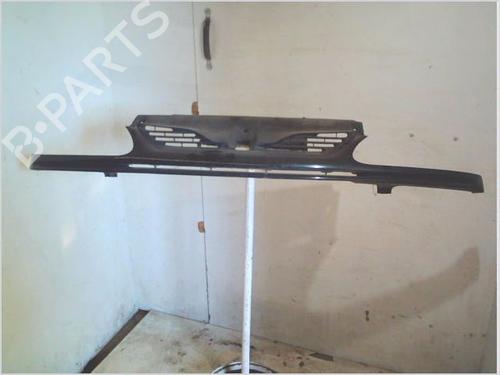 Used Grille Grille 39502929 39502929