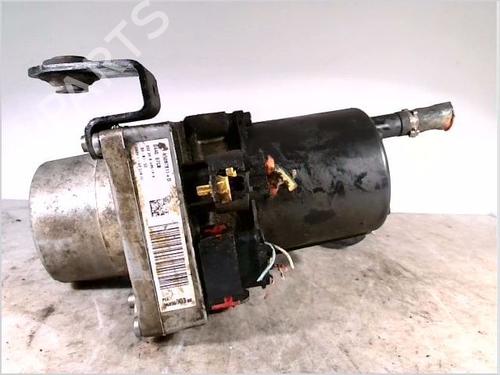 Used Steering pump CITROËN C4 Coupe (LA_) 1.6 HDi (90 hp) 26102889