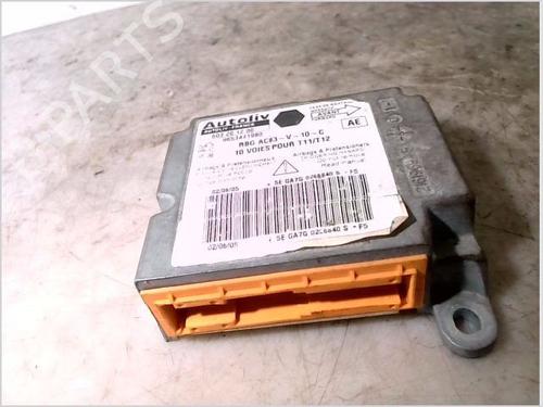 Airbag module PEUGEOT 206 Hatchback (2A/C) 1.4 HDi eco 70 (68 hp) 26106848