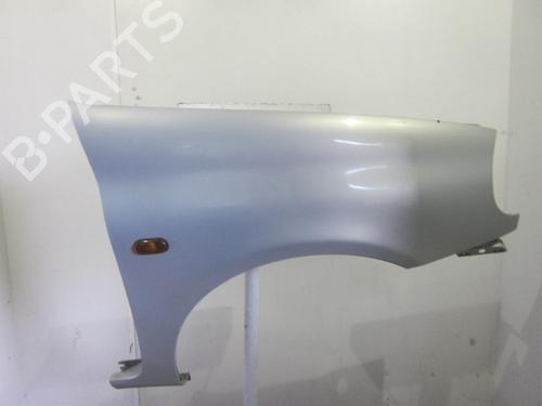 right-front-fenders-renault-clio-ii-bb_-cb_-1998-1999-2000-2001-2002-2003-2004-2005-2006-2007-2008-2009-2010-2011-2012-2013-2014-2015-2016-32041285 main image