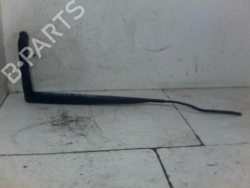 Used Front windshield wiper arm RENAULT SCÉNIC II (JM0/1_) 1.5 dCi (JM1E, JM16) (106 hp) 26081072