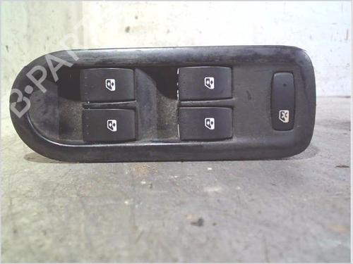 Used Switch Switch RENAULT MEGANE II (BM0/1_, CM0/1_) 1.9 dCi (131 hp) 36108420 36108420