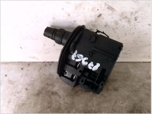 Switch RENAULT CLIO III (BR0/1, CR0/1) 1.5 dCi (BR17, CR17) | BP26106882I30 