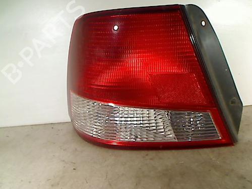 Venstre Baklys HYUNDAI MATRIX (FC) 1.5 CRDi (82 hp) 26100252