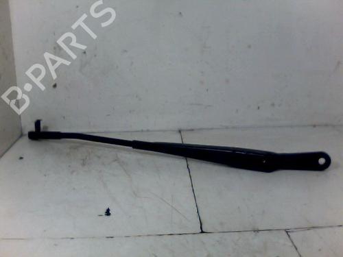 Used Front windshield wiper arm CITROËN C5 II (RC_) 2.0 HDi (RCRHRH) (136 hp) 26073446