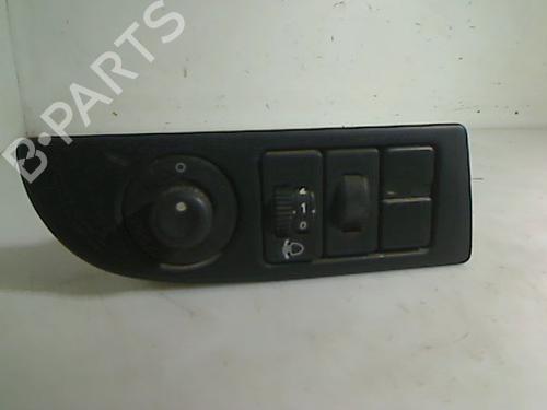 Used Headlight switch CITROËN XSARA (N1) 1.9 TD (90 hp) 26091716