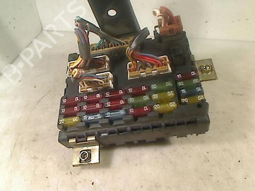 Used Fuse box FIAT PUNTO (176_) 60 1.2 (176AP, 176AR, 176AQ, 176BB) (60 hp) 26078786