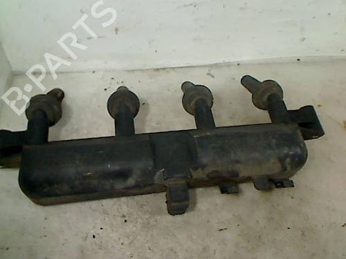 Tændspole PEUGEOT 206 Hatchback (2A/C) 1.6 i (89 hp) 26108127
