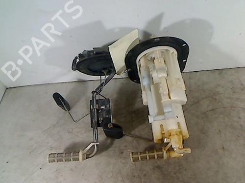 Used Fuel pump HYUNDAI SANTA FÉ I (SM) 2.0 CRDi All-wheel Drive (145 hp) 30320764