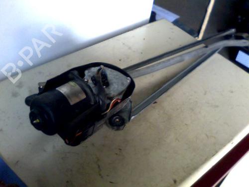 Used Front wipers mechanism RENAULT 21 Saloon (L48_) 1.7 (L482) (88 hp) 26060126