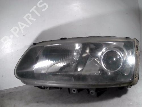 Used Left headlight RENAULT SAFRANE II (B54_) 2.0 16V (B54L) (136 hp) 26092257