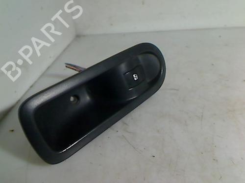 Used Switch RENAULT MEGANE II (BM0/1_, CM0/1_) 1.5 dCi (BM0F, BM0T, BM2B, CM0F, CM0T) (82 hp) 26074658