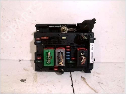 Used Fuse box PEUGEOT 206 Hatchback (2A/C) 1.4 i (75 hp) 26097059