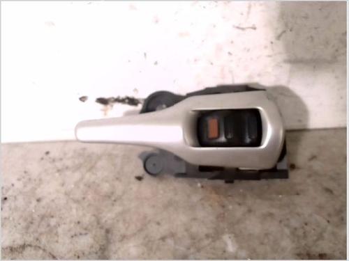Used Front left interior door handle TOYOTA VERSO (_R2_) 2.0 D-4D (AUR20_, AUR20R) (126 hp) 26107032