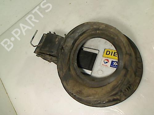 Fuel flap PEUGEOT 308 I (4A_, 4C_) 1.6 HDi | BP26081042C131