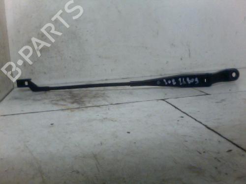 Used Front windshield wiper arm PEUGEOT 208 I (CA_, CC_) 1.2 VTI 82 (82 hp) 26081236