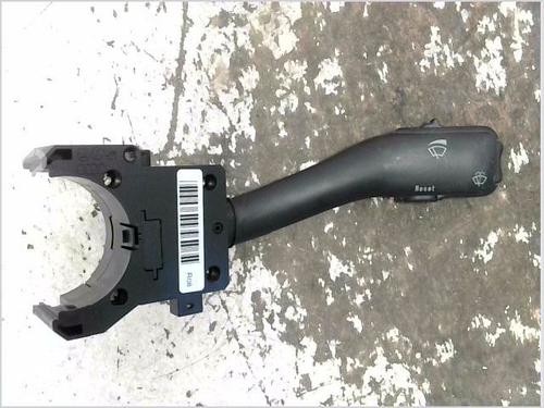 Used Switch AUDI A6 C5 Avant (4B5, 4B6) 2.5 TDI (163 hp) 33023004