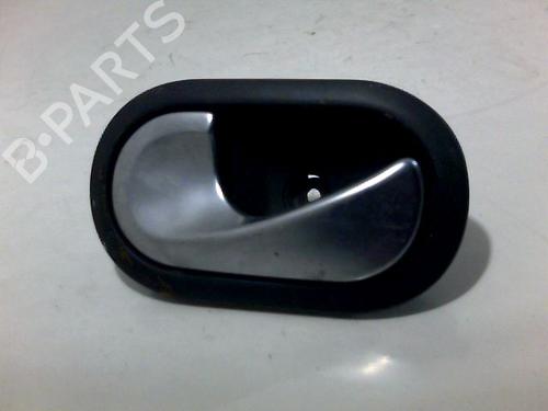 Used Rear left interior door handle RENAULT CLIO III (BR0/1, CR0/1) 1.5 dCi (BR17, CR17) (86 hp) 29479516