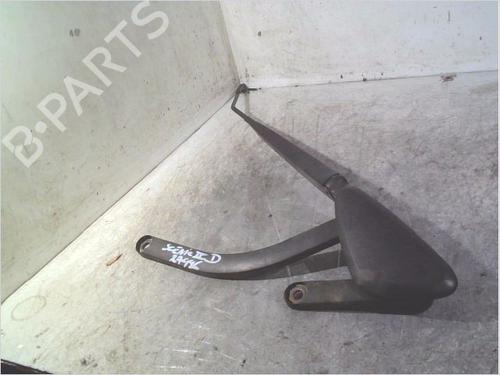 Used Front windshield wiper arm RENAULT SCÉNIC II (JM0/1_) 1.5 dCi (JM1E, JM16) (106 hp) 28823739