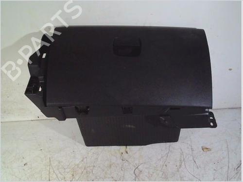 Used Glove box RENAULT TRAFIC III Van (FG_) 1.6 dCi 95 (FGMJ, FGMR) (95 hp) 26111429