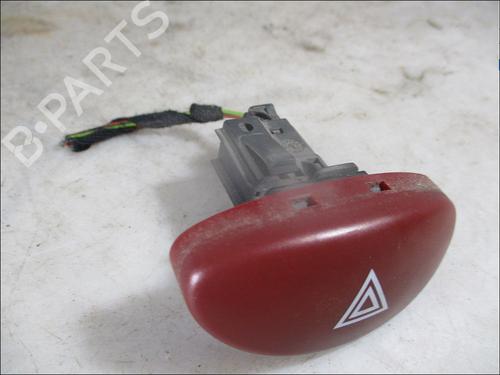 Bouton de warning PEUGEOT 206 Hatchback (2A/C) 1.1 i (60 hp) 29335457