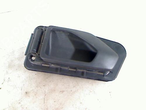 Højre bagtil invendig håndtag PEUGEOT 306 Hatchback (7A, 7C, N3, N5) 1.9 DT (90 hp) 26067885